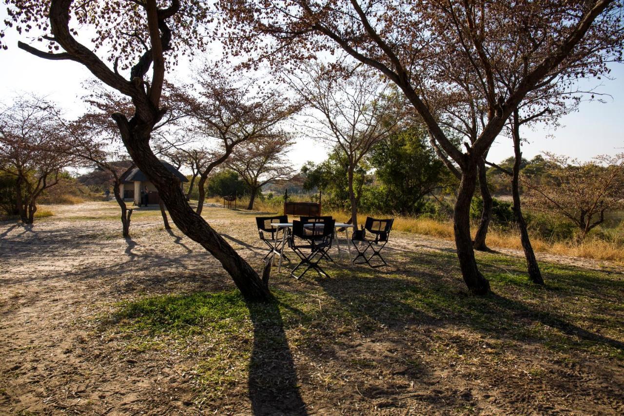 Hakusembe River Campsite 룬두 외부 사진